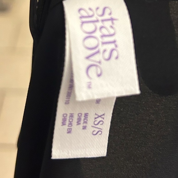 NWOT Stars Above XS/S Black Satin Robe 0214 - Picture 5 of 6